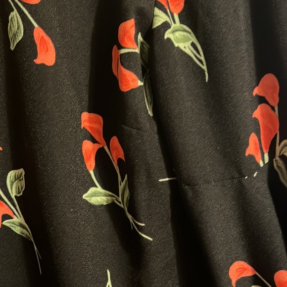 Floral Print Peasant Bell Slit Sleeve Top - Picture 2 of 4